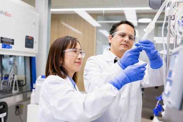 Image: VVMF scientists working within the company's 
viral vector manufacturing facility in Sydney, Australia.